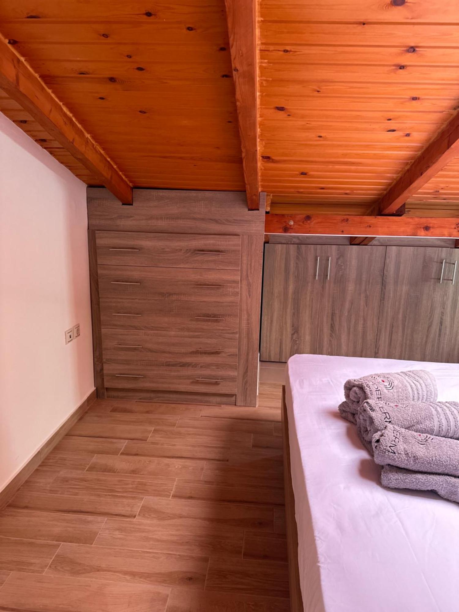 Paris Apartment Nea Chili Экстерьер фото